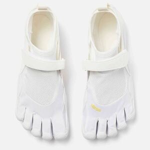 Vibram KSO Vintage FiveFingers Women’s in Vintage White